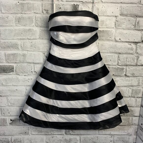 Xcite Impressions Striped Sleeveless Fit & Flair Tulle Formal Mini Dress - Picture 10 of 16